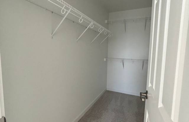 3 Bedroom 3 Bathroom Townhomes Gallery 4
