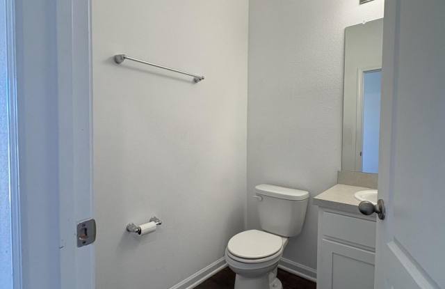 12645 CACAO TREE Trail Gallery 4