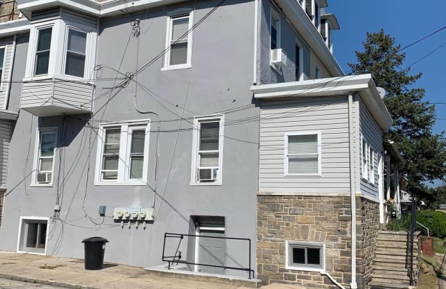 101 E MADISON AVENUE - 101 East Madison Avenue, Clifton Heights, PA 19018