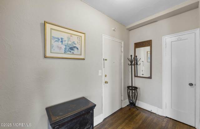 400 Deal Lake Drive Gallery 3