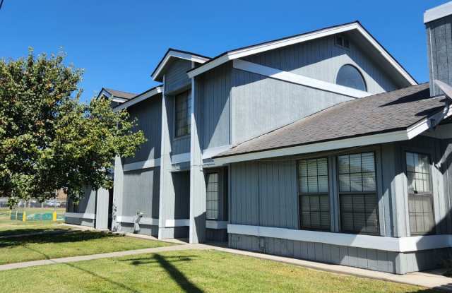 640 South 19th Avenue photos photos