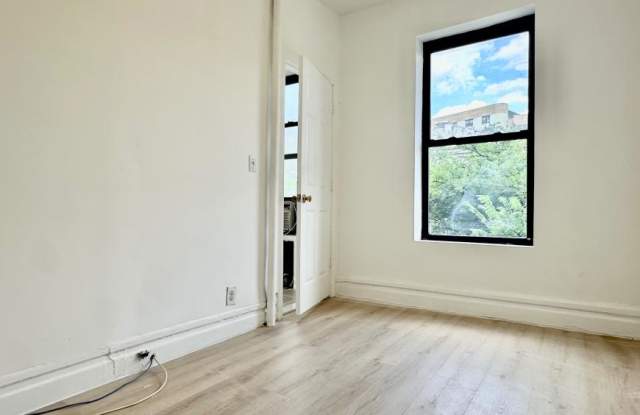 3405 Broadway photos photos