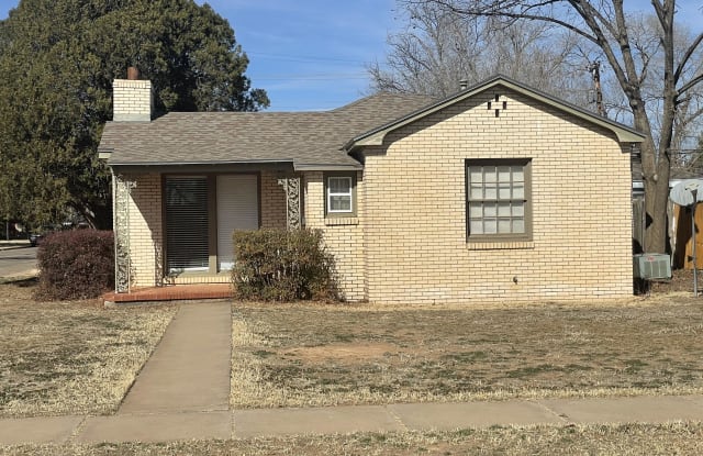 2522 24th Street photos photos