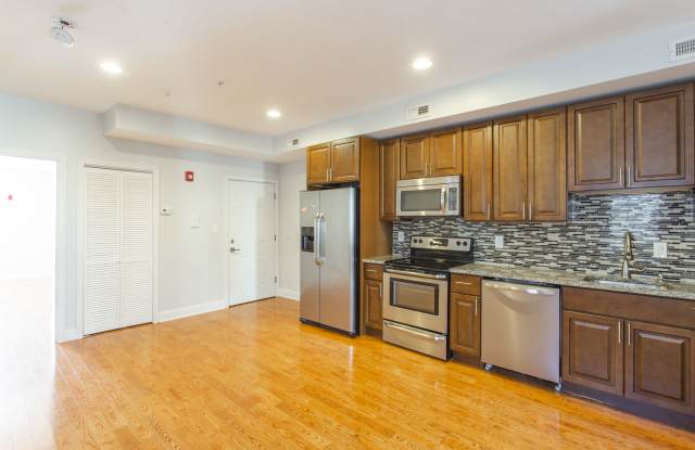 2534 Amber Street - B photos photos