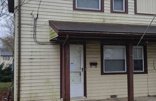 2038 Dryden St - 2038 Dryden St, Westland, MI 48186
