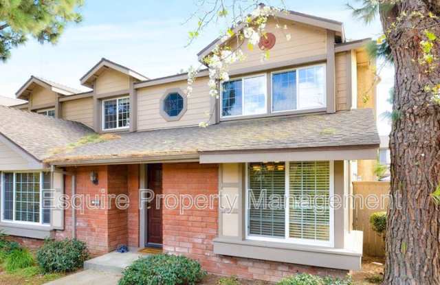 1887 MONTGOMERY AVE photos photos