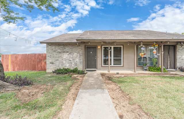 5207 Gawain Drive Gallery 4