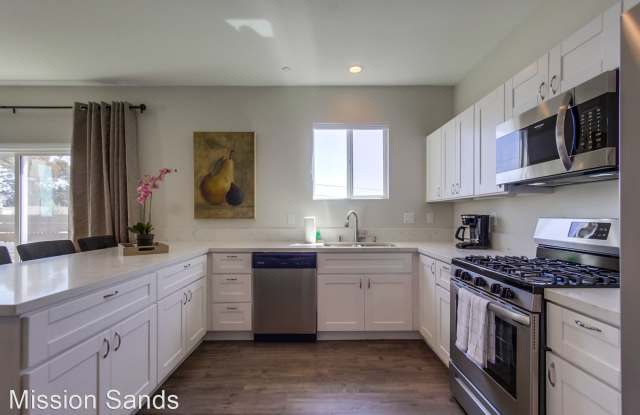 1265 Goshen St Unit B Gallery 3