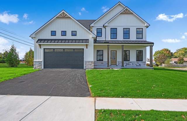4 Bed 3.5 Bath Brand New Custom Home in East Petersburg photos photos
