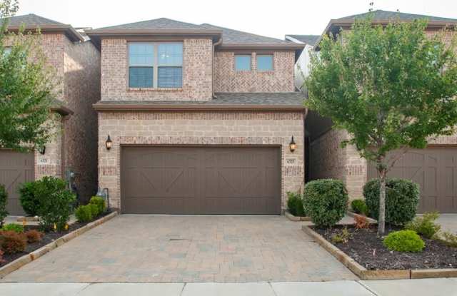 6325 Hermosa Drive Gallery 2
