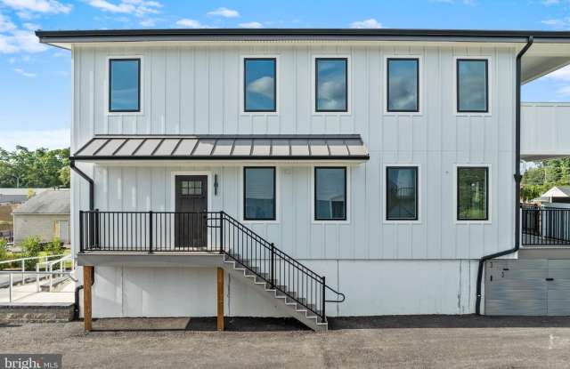 328 WILMINGTON W CHESTER PIKE photos photos