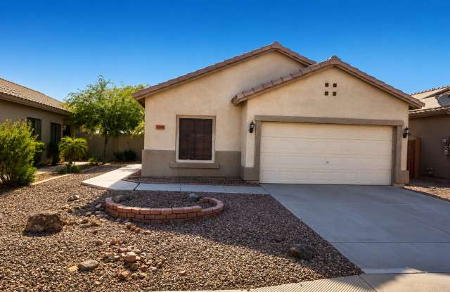Gorgeous 3 bed, 2 bath home located near 87th Ave and Cactus photos photos
