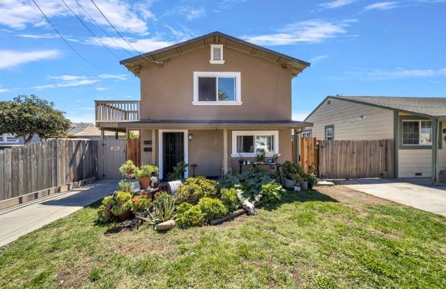 Charming Duplex in Historic Old Town Suisun City! photos photos