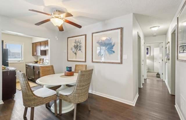 Northlake Village Gallery 4