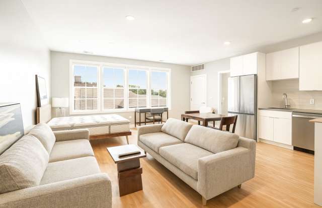 Define Glover photos photos Define Glover photos photos