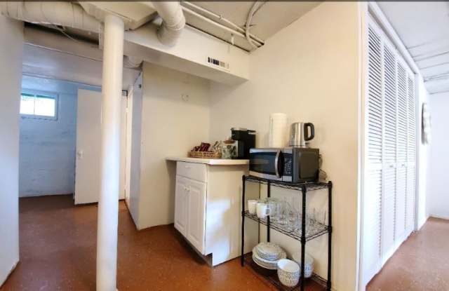 2403 South Saint Paul Street Gallery 4