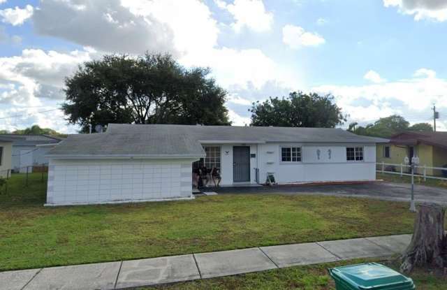 18811 NW 29TH Court Gallery 1