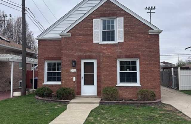 Midway 3 bedroom 2 bathroom House photos photos