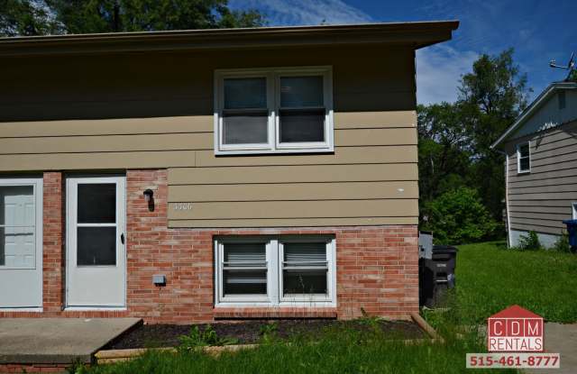 Nicely Updated Duplex photos photos