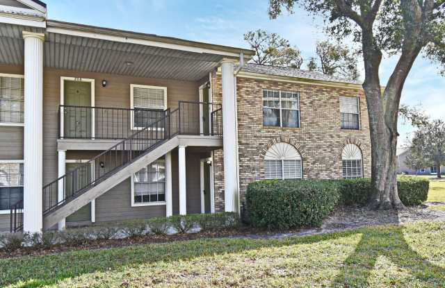 Spacious 2 bedroom 2 bath condo practically on UCF campus photos photos