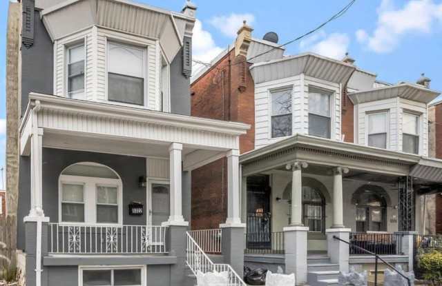 5322 Spruce Street photos photos