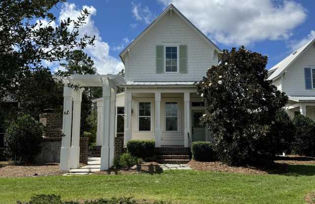 819 Meadowsweet Lane photos photos