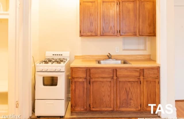 5465 S Everett Ave - 5465 South Everett Avenue, Chicago, IL 60615