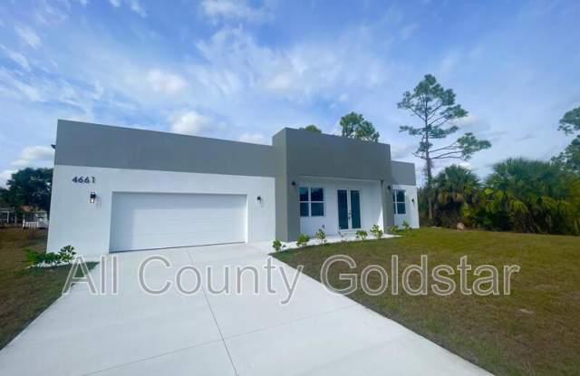 4661 Fairlane Dr photos photos