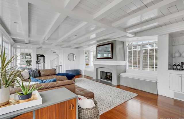 32 Edgewater Hillside Gallery 4