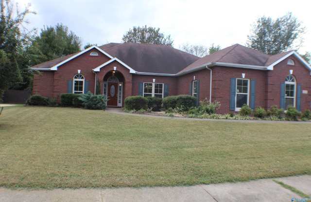 111 N Ervington Place photos photos