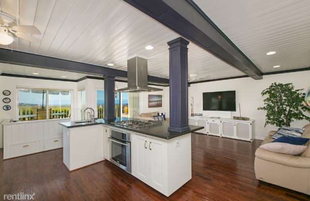 821 Sea Turf Cir Gallery 2
