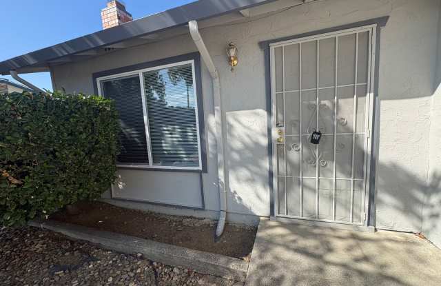 731 Northampton Dr.- Travis Unified School District Gallery 4