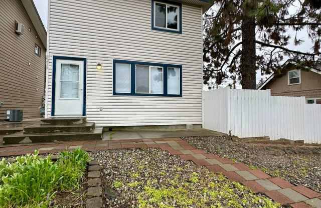 Beautiful 3 Bedroom South Hill Home photos photos