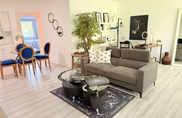 6941 Bay Dr photos photos 6941 Bay Dr photos photos