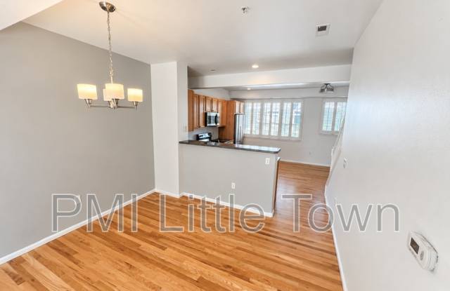 2943 W Riverwalk Cir Gallery 4