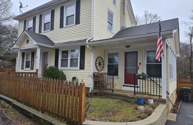 4 Mill St photos photos