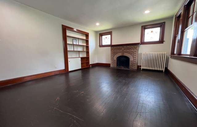 8 EWINGTON AVENUE photos photos