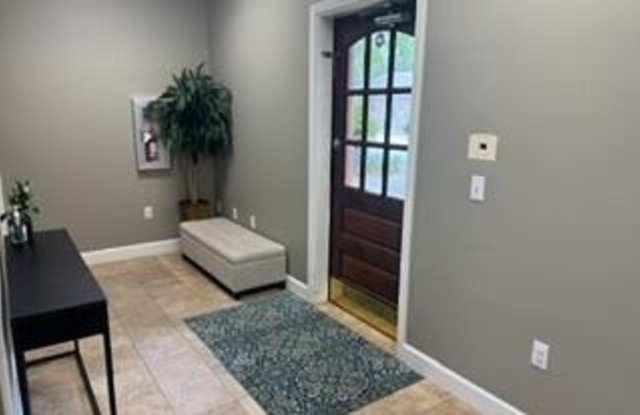 1186 Eglin Parkway Gallery 3
