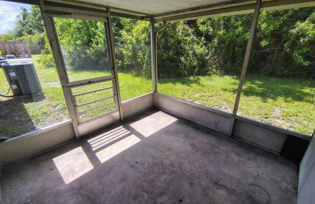 For Rent: 2/1 Rental in Port Richey Gallery 4