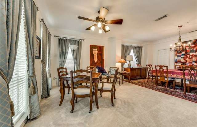 3757 Woodshadow Lane Gallery 4