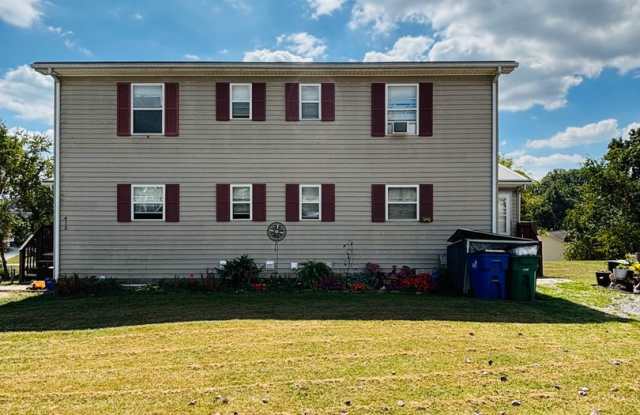 3 Bedroom, 2.5 Bath Duplex photos photos