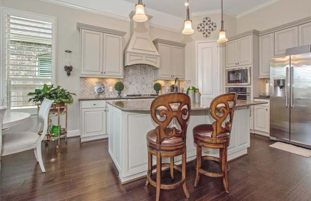 17615 Cook Forest Drive Gallery 4