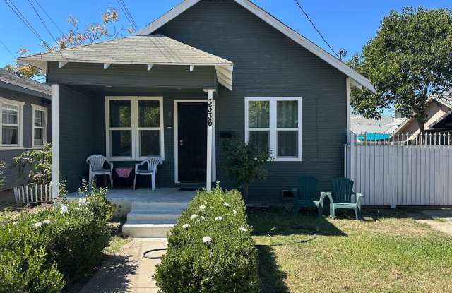 Spacious 2BR + BONUS ROOM | Large Yard & Extra Storage photos photos