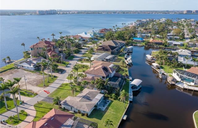 5638 Riverside Drive - 5638 Riverside Drive, Cape Coral, FL 33904