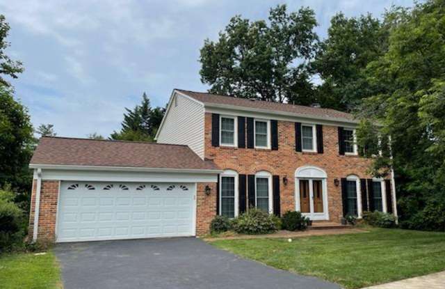 1830 Woodgate Lane - 1830 Woodgate Lane, McLean, VA 22101