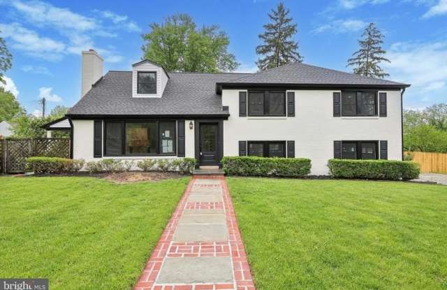 409 HOWARD ROAD photos photos