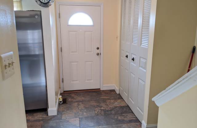 13919 Palmer House Way Gallery 3