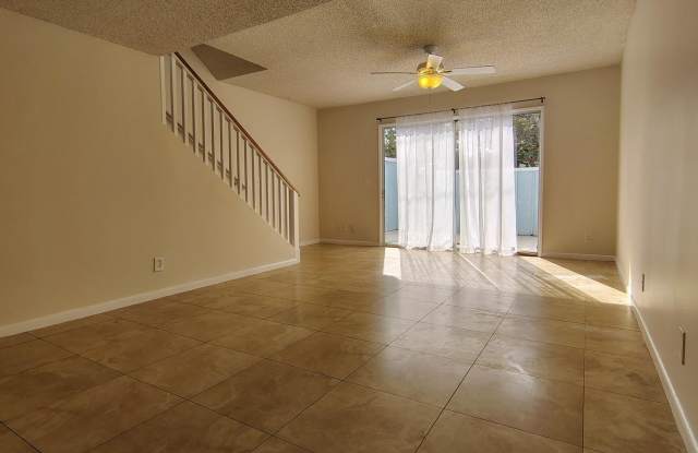 6262 Riverwalk Lane Gallery 3