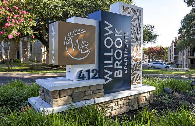 Willow Brook Apartment Homes photos photos