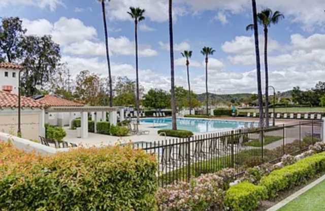 71 Gaviota Gallery 3